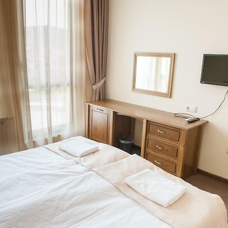 Hotel Chateau Des Bergers Targovishte  Luaran gambar