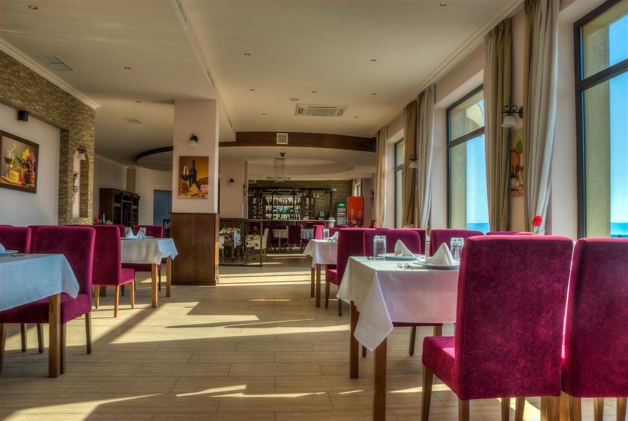 Hotel Chateau Des Bergers Targovishte  Luaran gambar