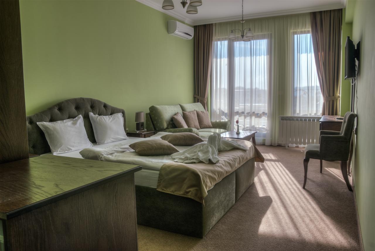 Hotel Chateau Des Bergers Targovishte  Luaran gambar