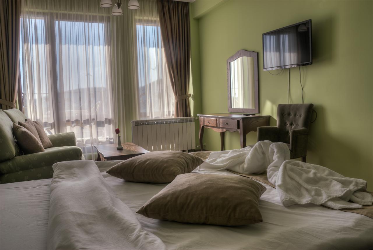 Hotel Chateau Des Bergers Targovishte  Luaran gambar