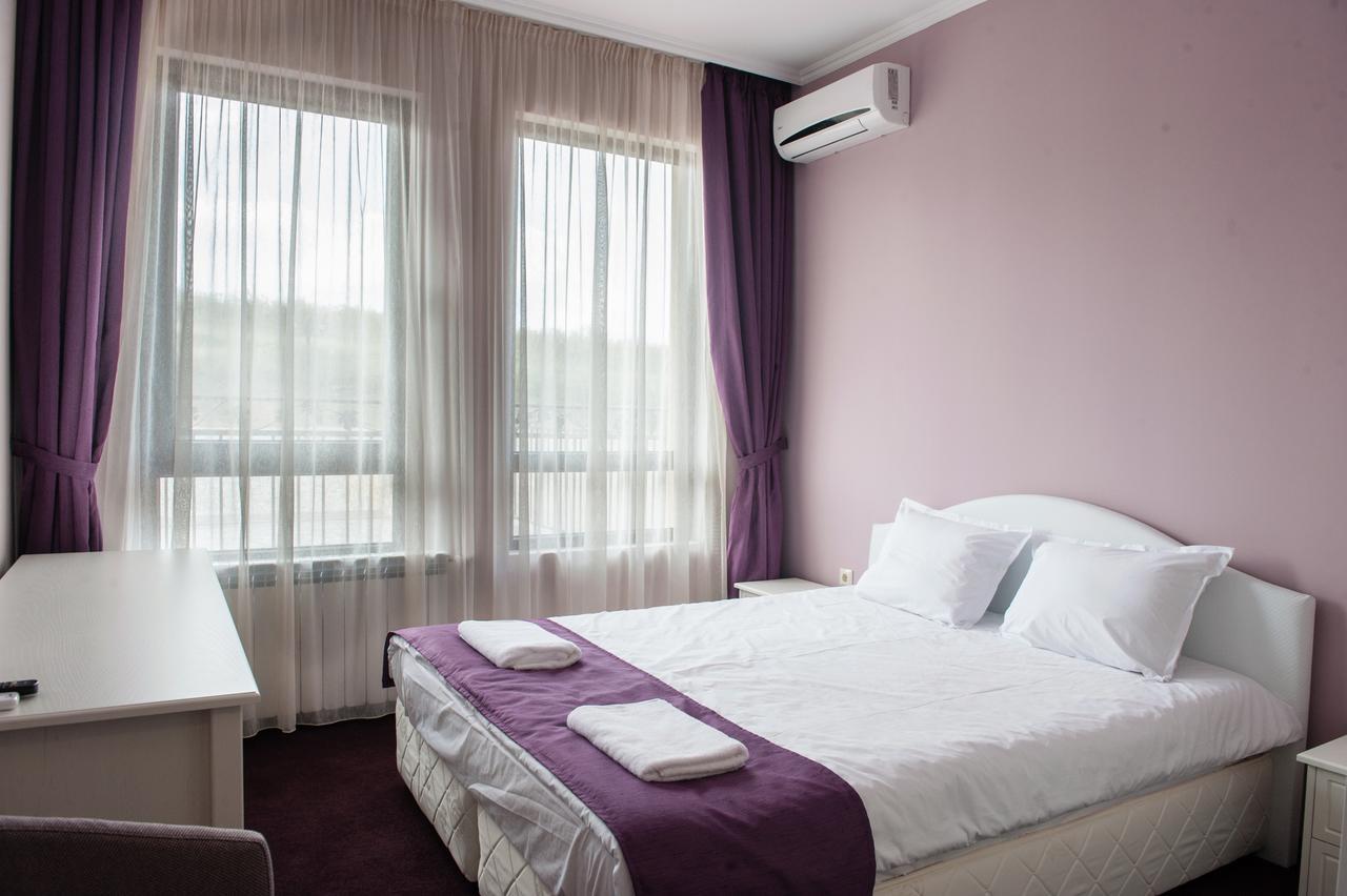 Hotel Chateau Des Bergers Targovishte  Luaran gambar
