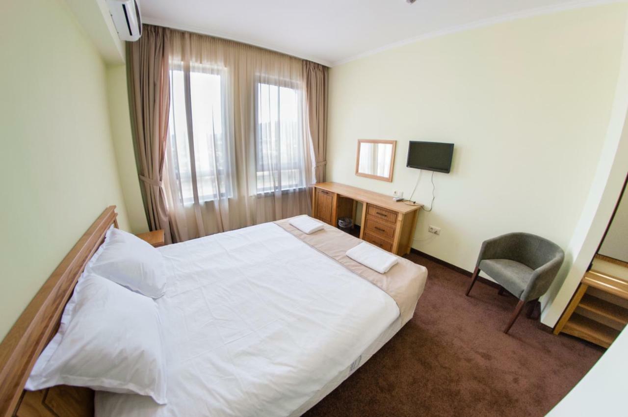 Hotel Chateau Des Bergers Targovishte  Luaran gambar